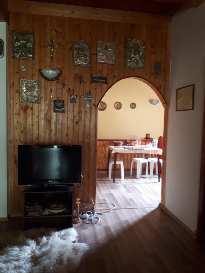 Villa Family House Buşteni Exterior foto